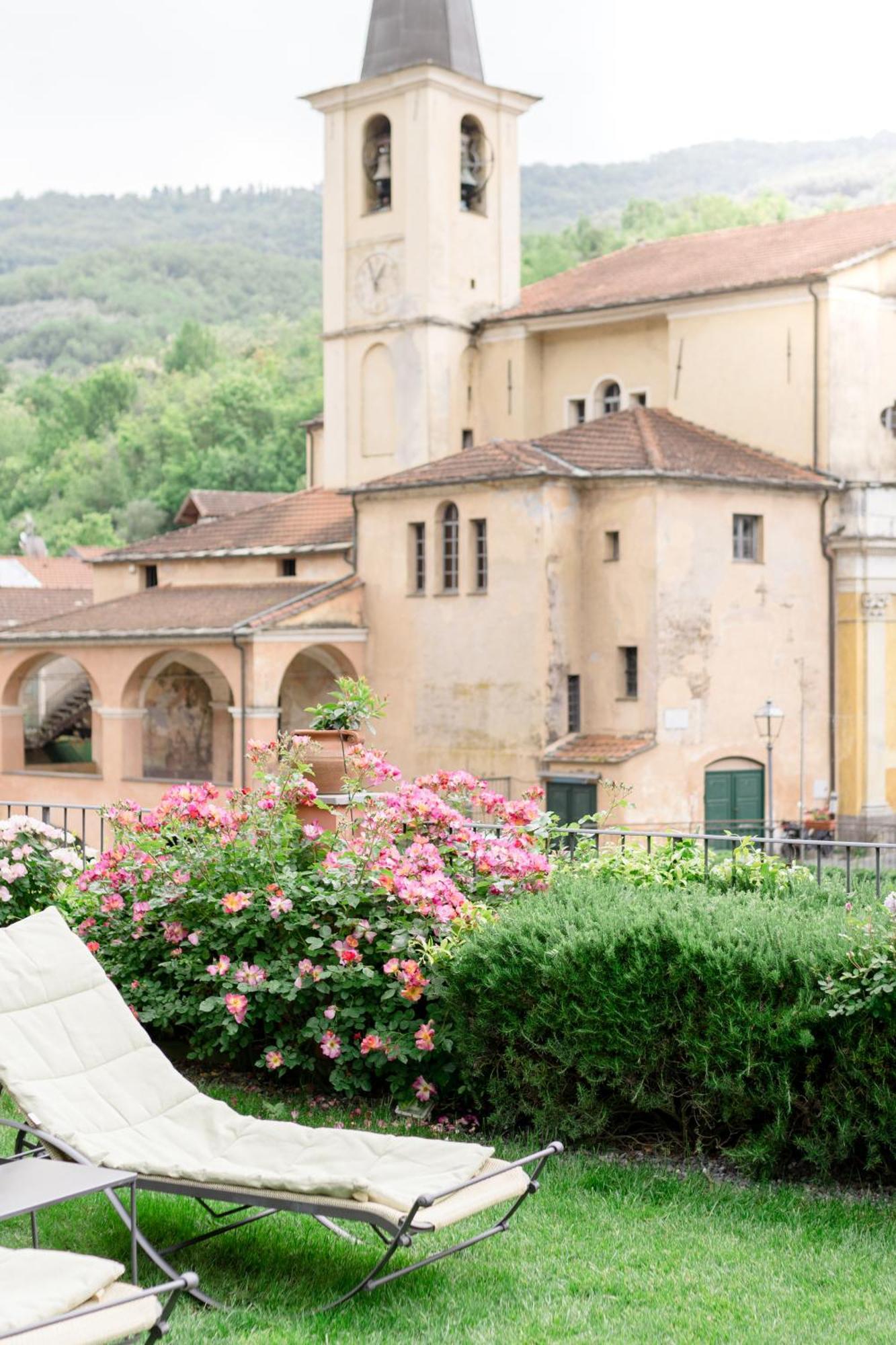 Hotel Relais Del Maro Borgomaro Exterior foto