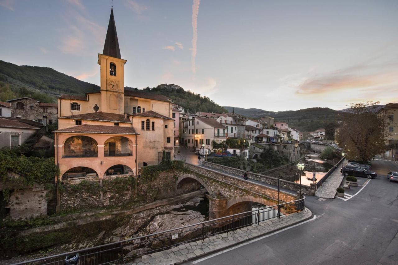 Hotel Relais Del Maro Borgomaro Exterior foto